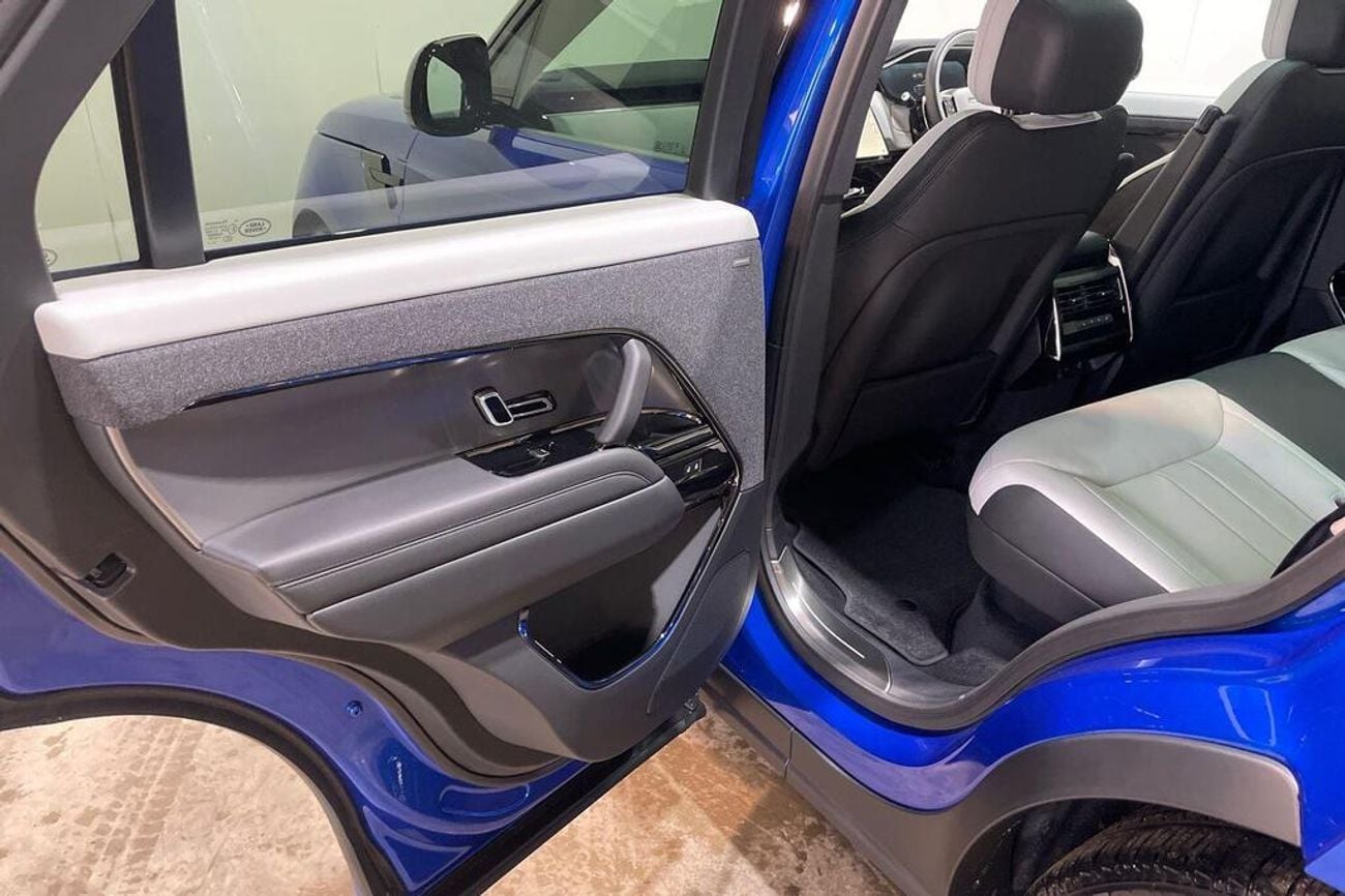 لاند روفر رينج روفر سبورت DYNAMIC SE P360