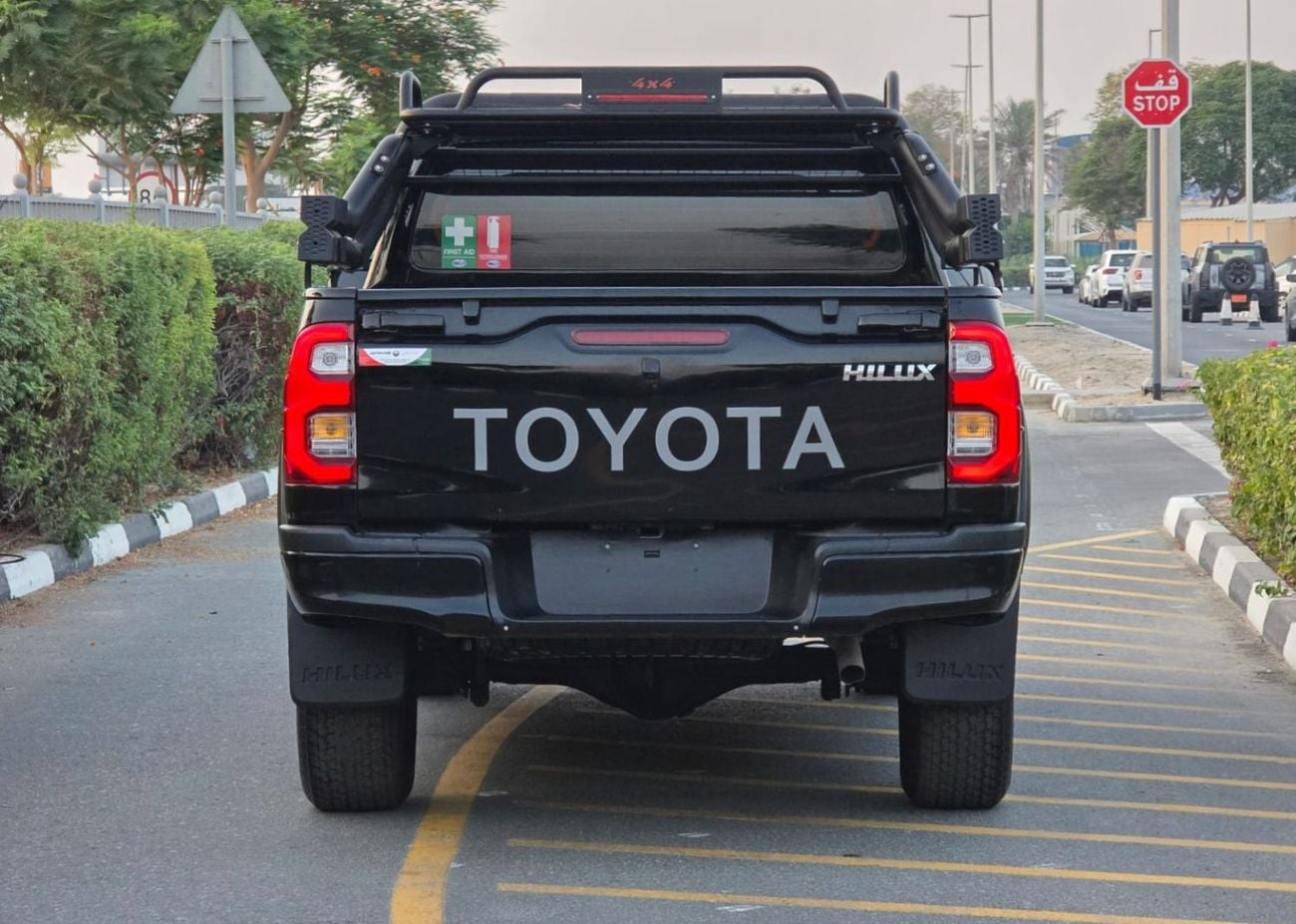 Toyota Hilux DOUBLE CABIN | RHD | 2.8 DIESEL ENGINE | 4WD | AT