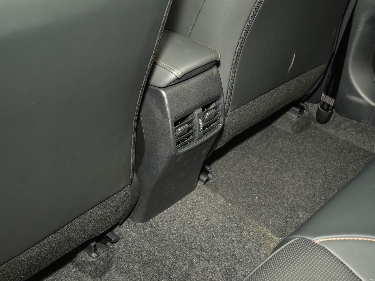 تويوتا كورولا XLI HEV 2026 Toyota Corolla Hybrid Elite