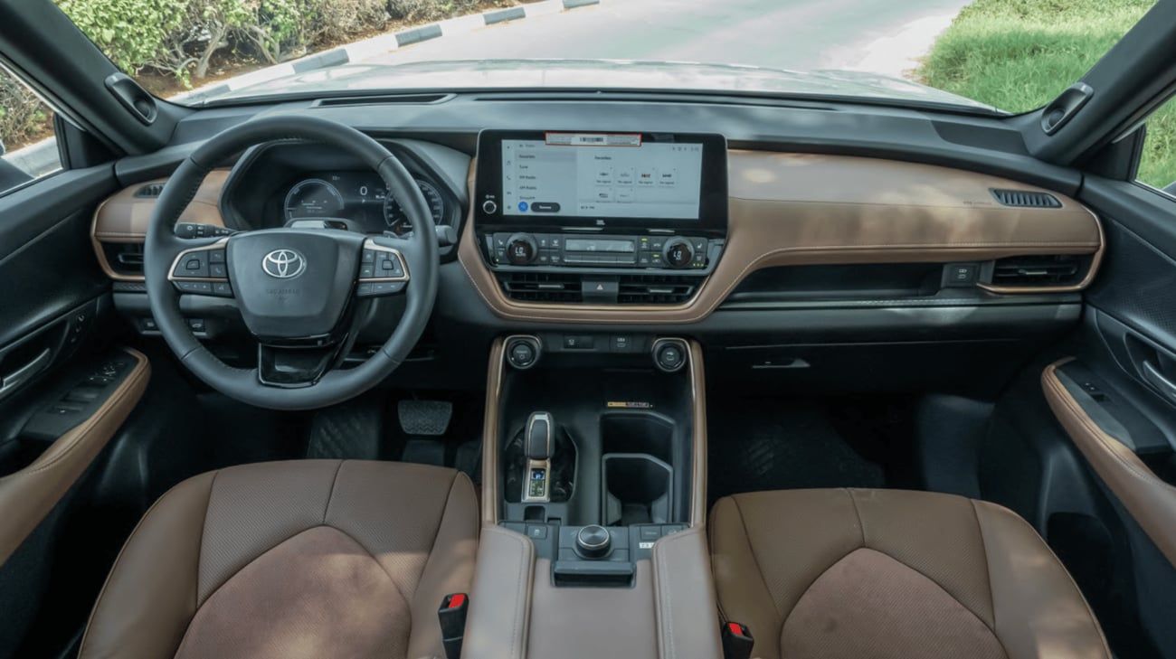 Toyota Grand Highlander GRAND HIGHLANDER PLATINUM HybridMax Full Option 2026