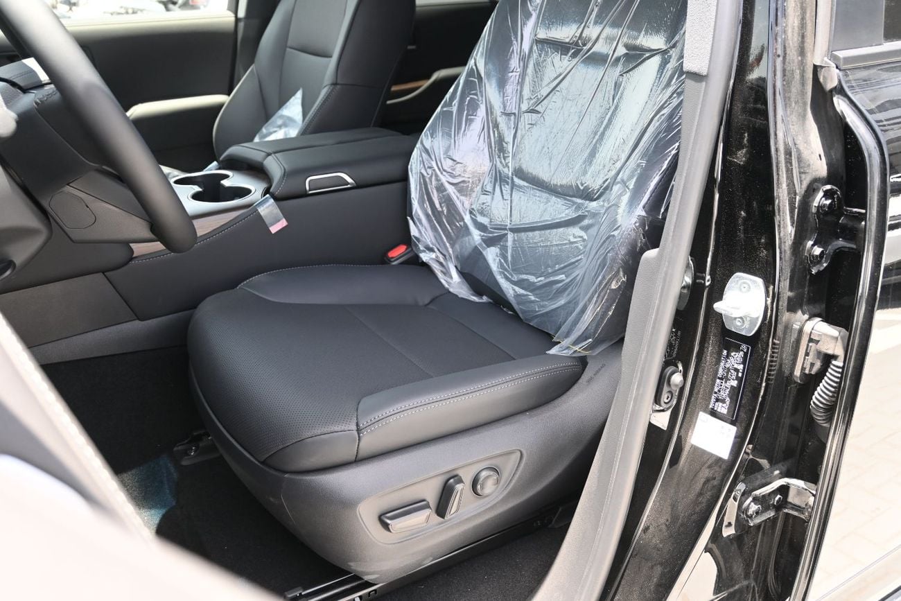 تويوتا لاند كروزر GXR Toyota Land Cruiser GX-R 4.0L V6 Petrol Model 2026