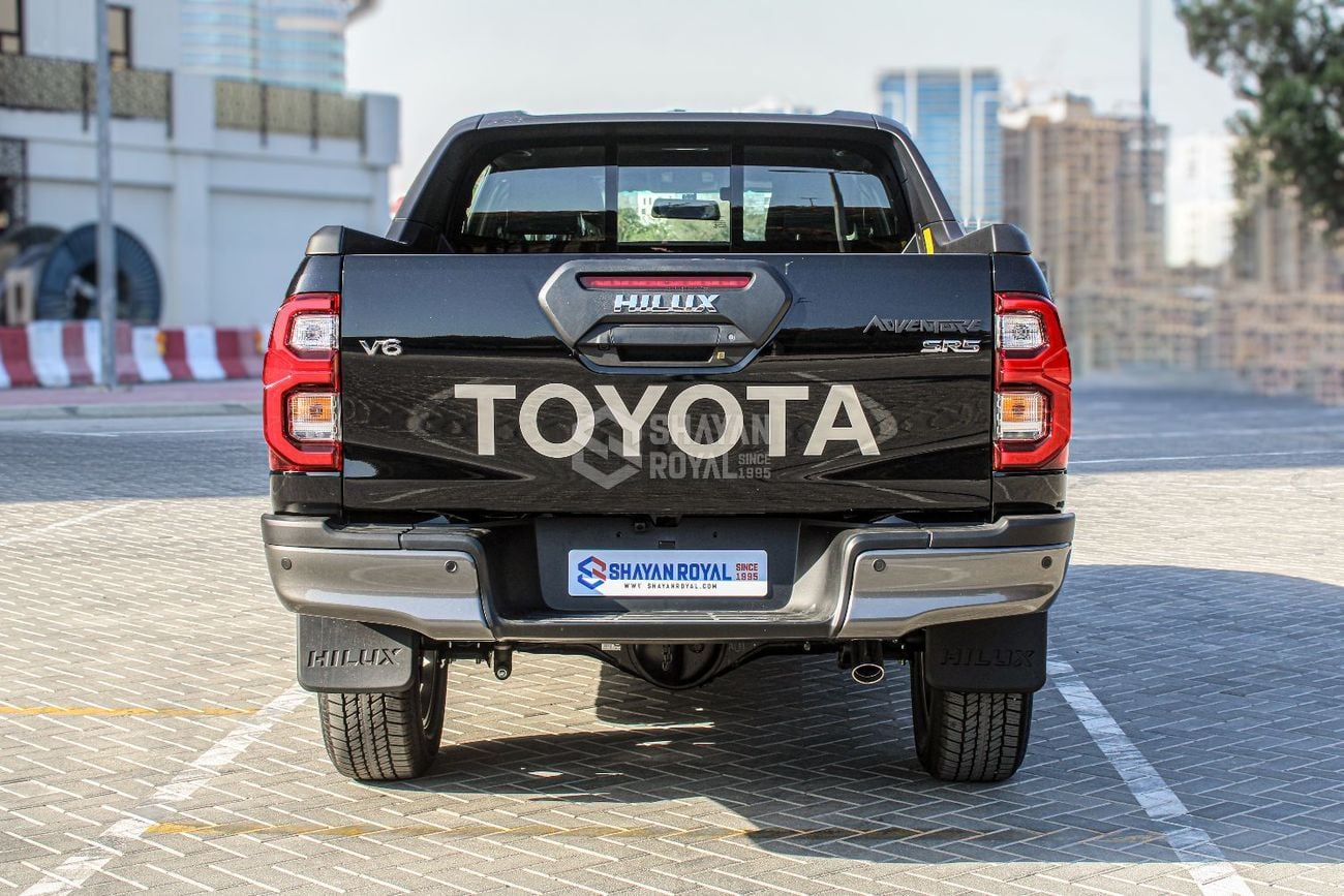 تويوتا هيلوكس ADVENTURE 4.0L V6 PETROL DC AT 4WD 2026MY
