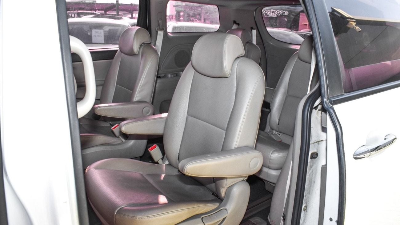 كيا كارنيفال تقبل تصدير