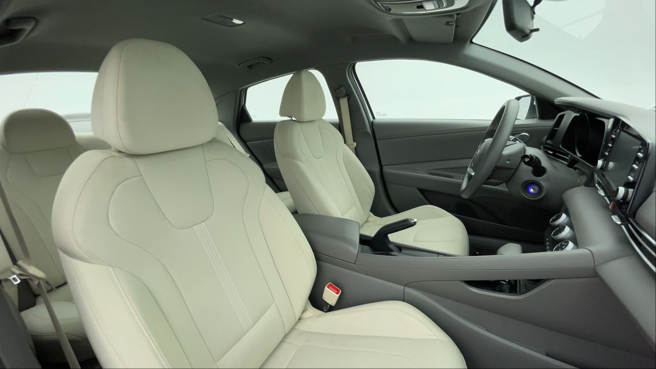 Hyundai Elantra SMART 1.6 | Zero Down Payment | Free Home Test Drive