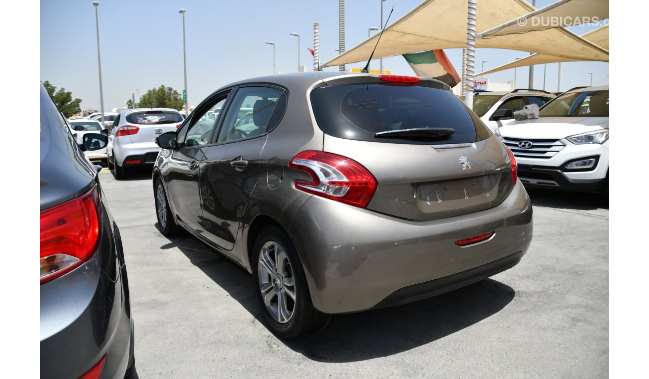 Peugeot 208 BROWN 2013 GCC NO ACCIDENT NO PAIN PERFECT