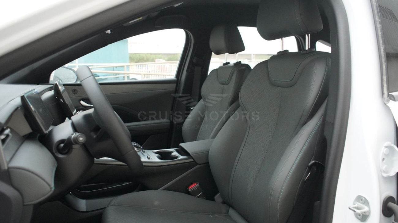 BYD QIN PLUS STD 1.5L PHEV DM-i | LHD | WHITE | BRAND NEW
