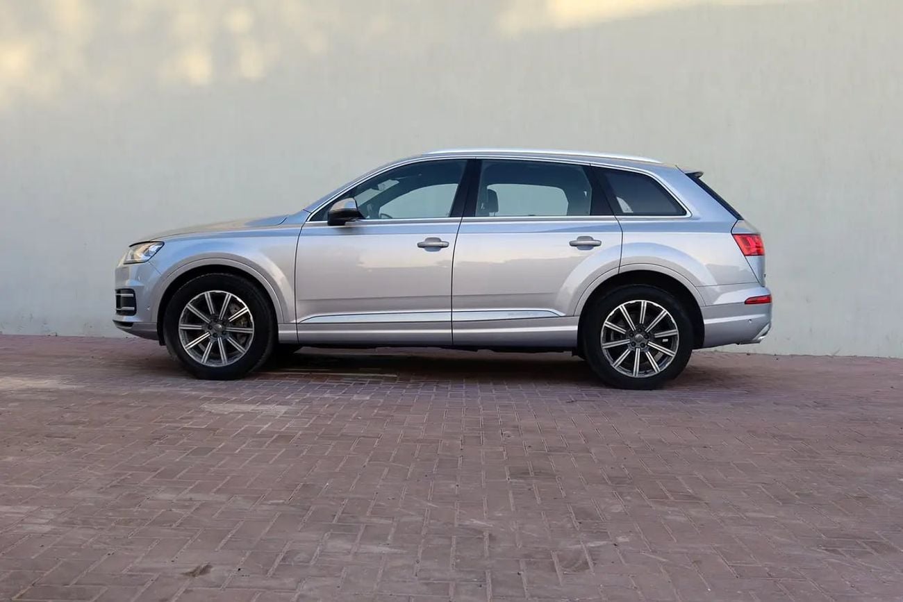 Audi Q7 40 TFSI Quattro | GCC Specs | Pristine Condition