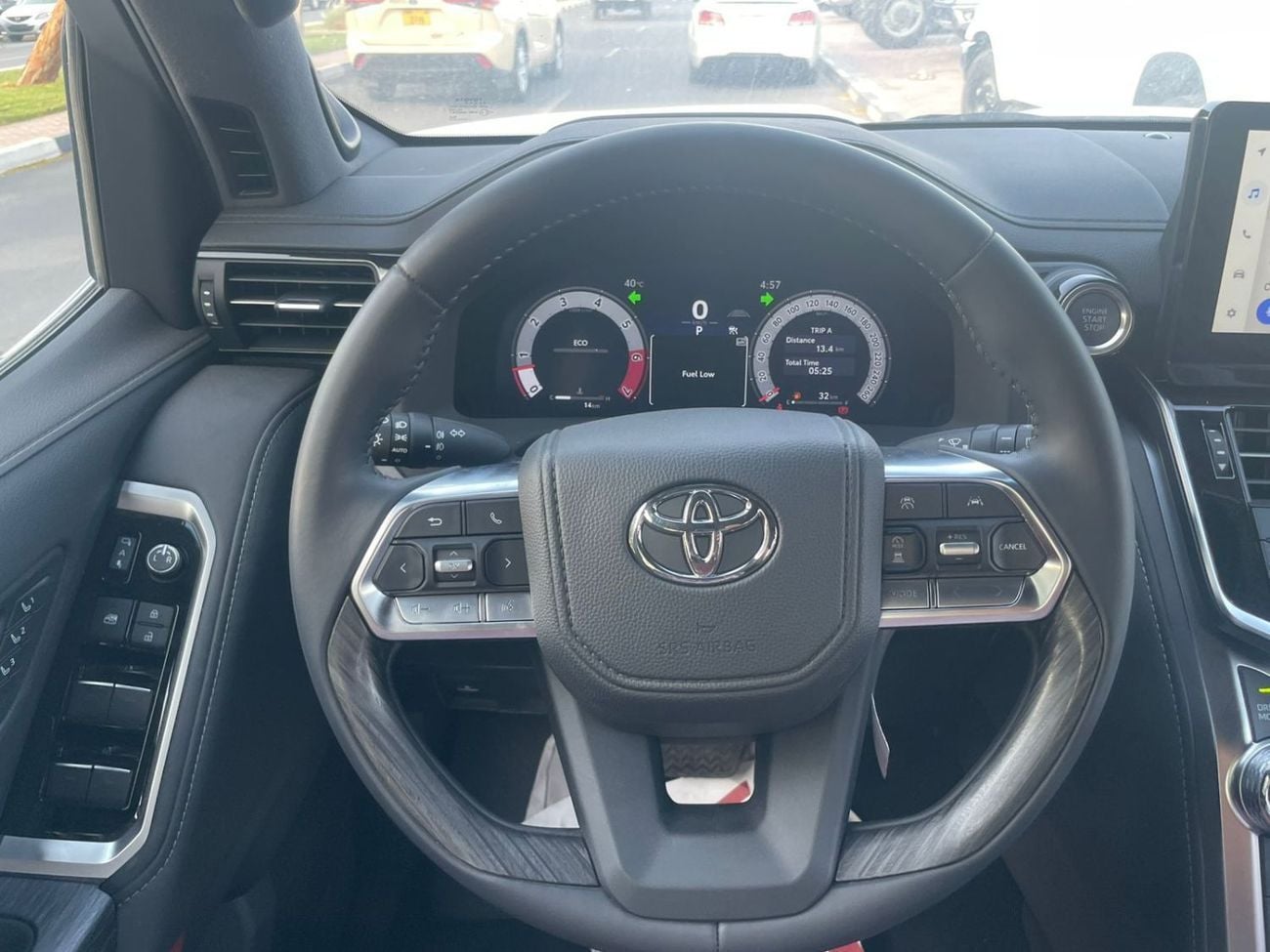 تويوتا لاند كروزر LANDCRUISER 3.5TT VXR 2026