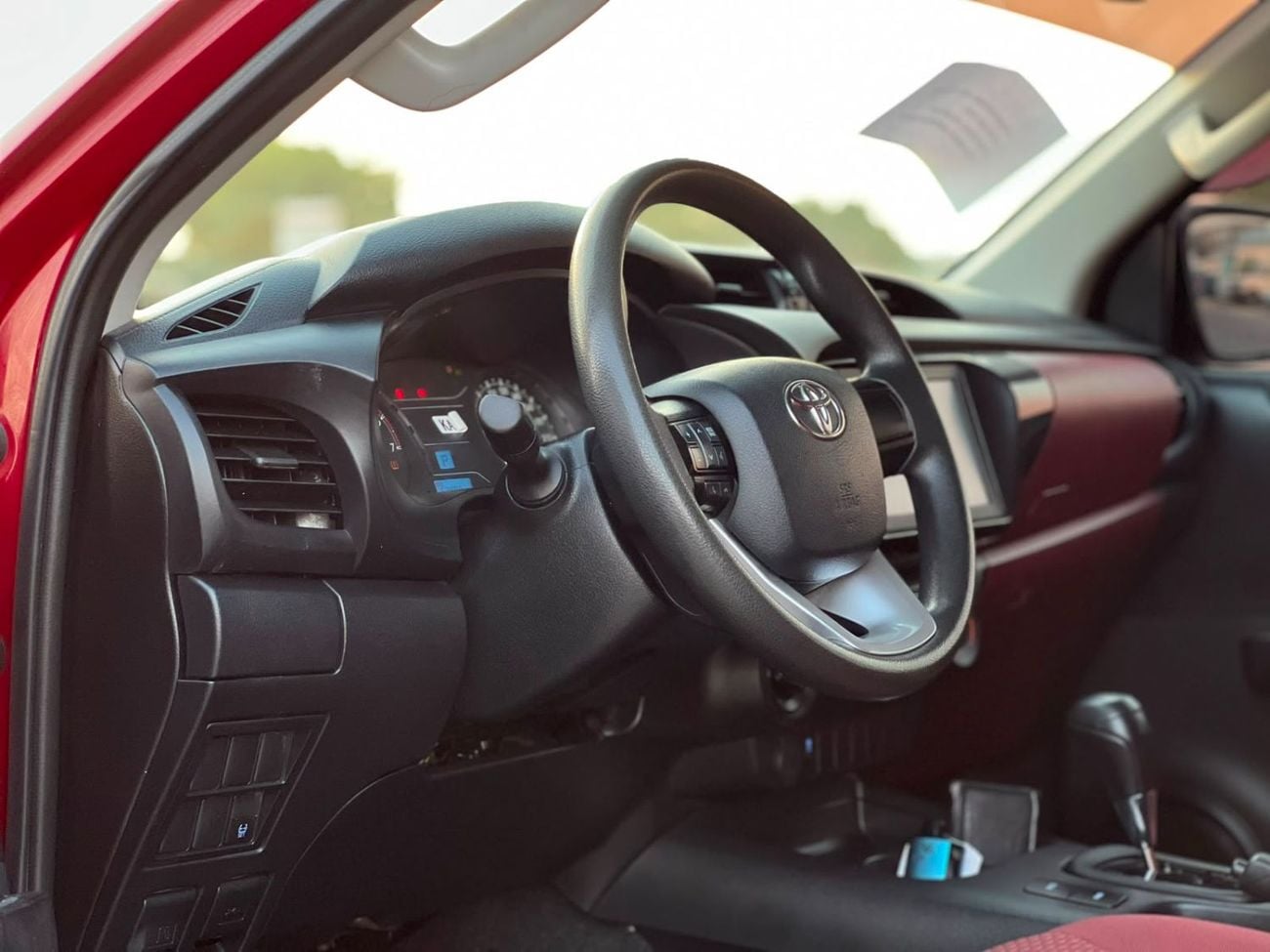تويوتا هيلوكس 2022 Toyota Hilux GR Sports Modified - 2.7L V4 AWD - Full Off Road Rollbar - Rear CAM & Multi Media