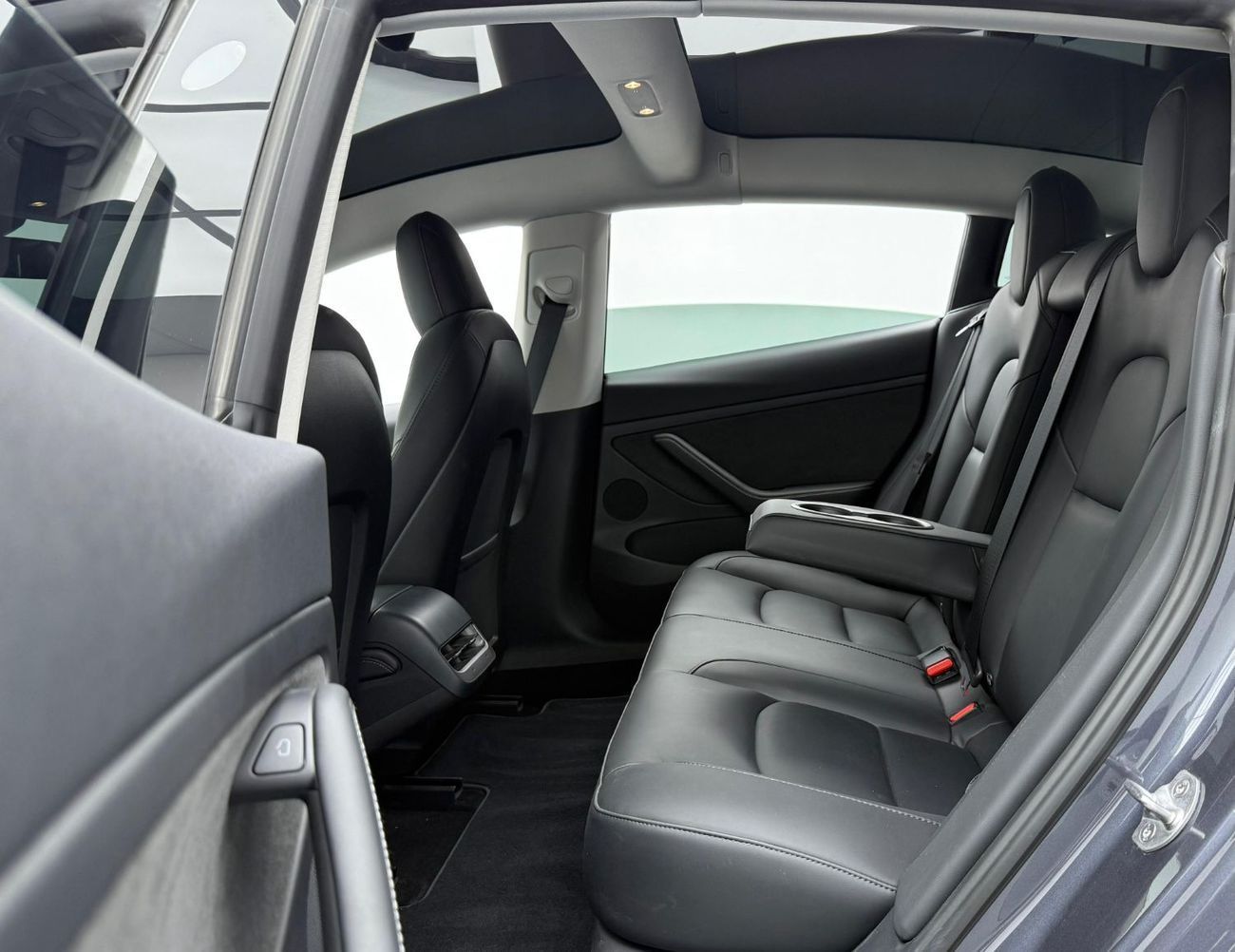 تسلا موديل 3 Long Range (AWD) 2022 Tesla Model 3 Long Range, 2026 Tesla Warranty, 2030 Tesla Battery Warranty, Ve