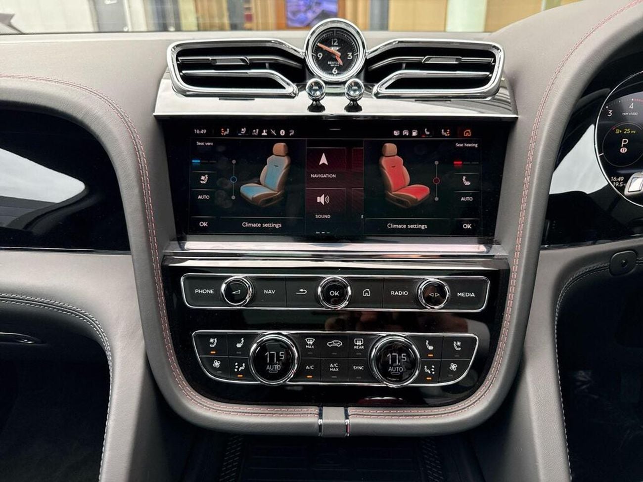 Bentley Bentayga 4.0 V8 S Auto 4WD Euro 6 (s/s) 5dr (EXPORT ONLY) Right hand drive