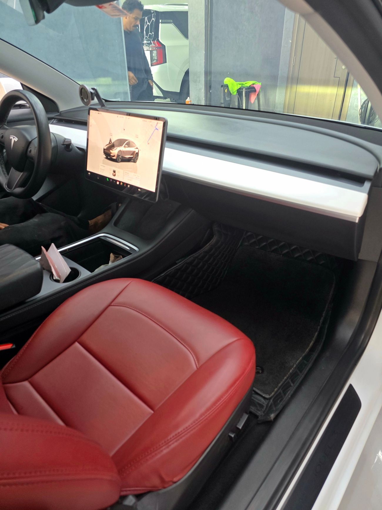 تسلا موديل 3