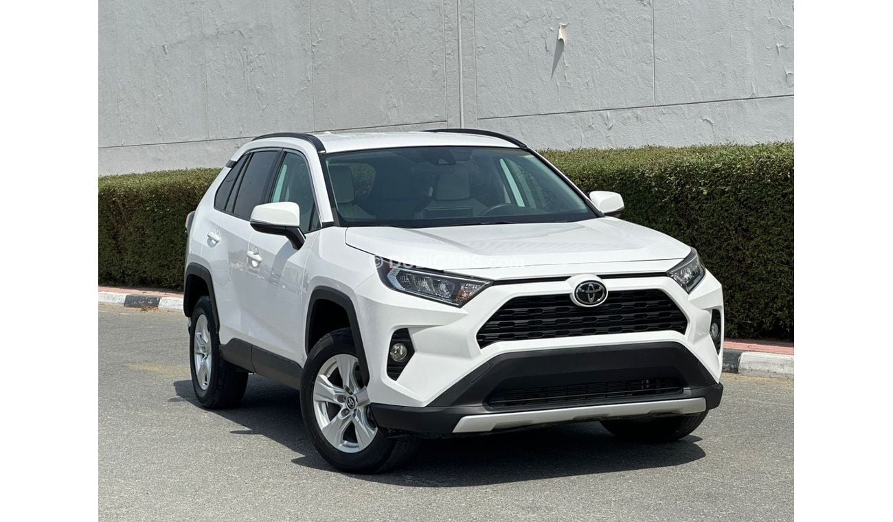 تويوتا راف ٤ Full option clean car