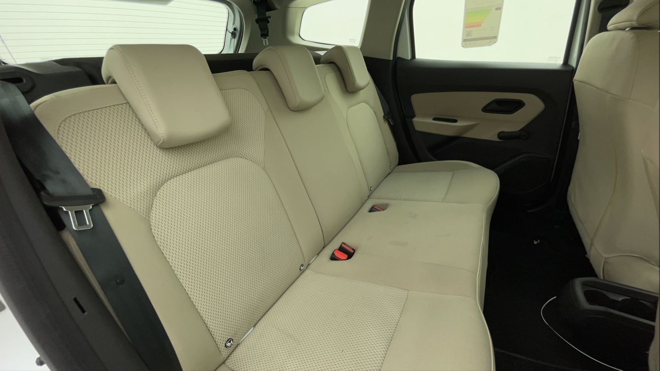 Renault Duster PE 1.6 | Zero Down Payment | Home Test Drive