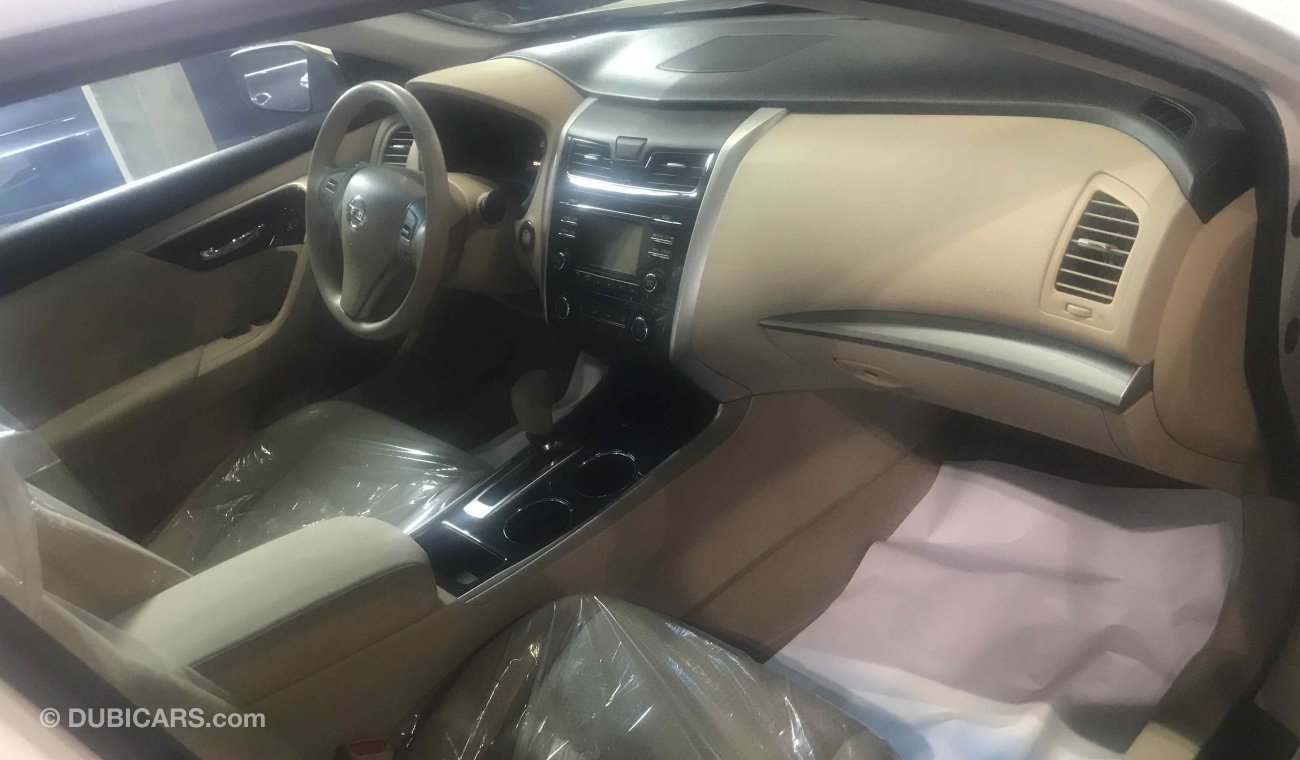 Nissan Altima بيع او مبادله