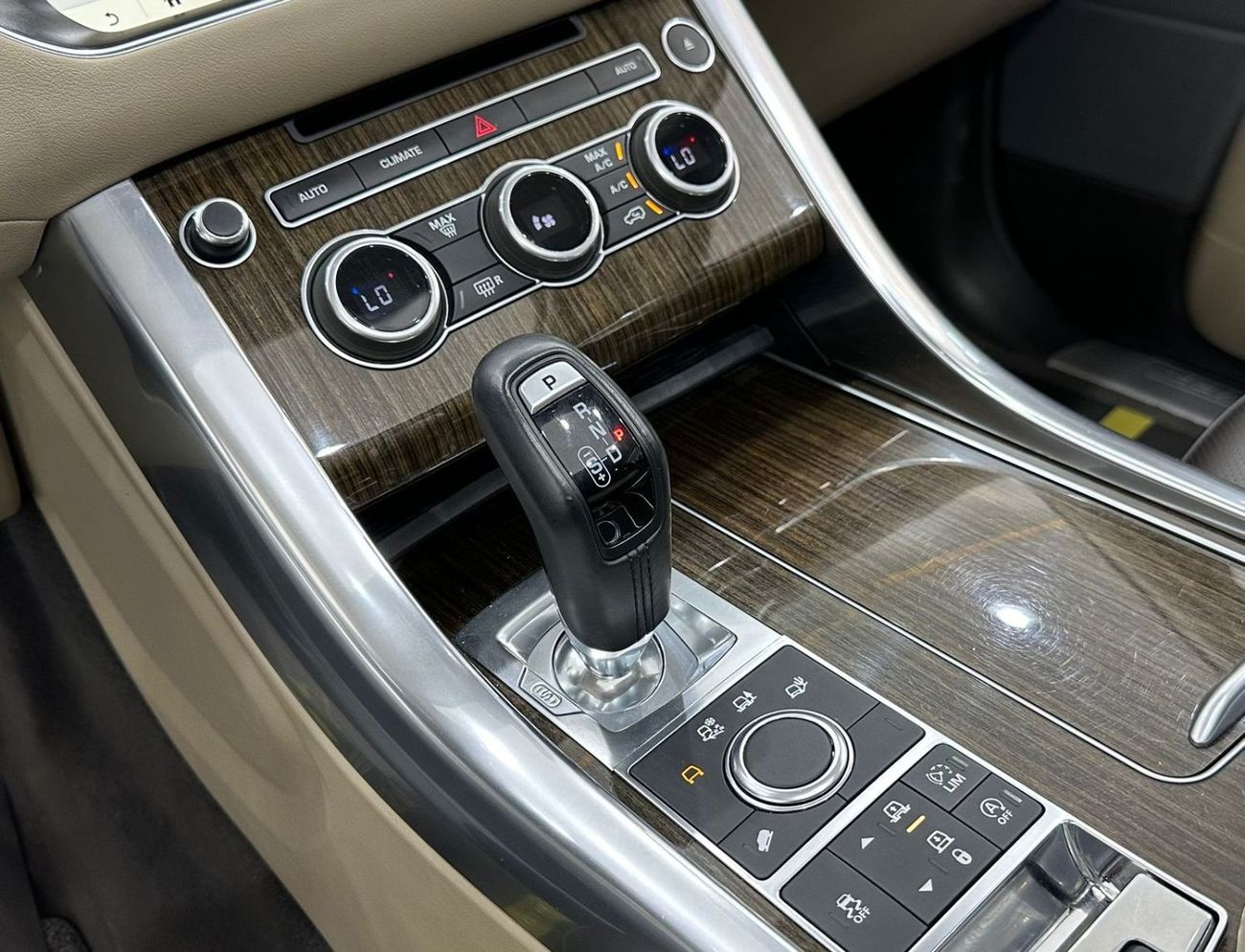 Used Land Rover Range Rover Sport 2017 Range Rover Sport HST, Full ...