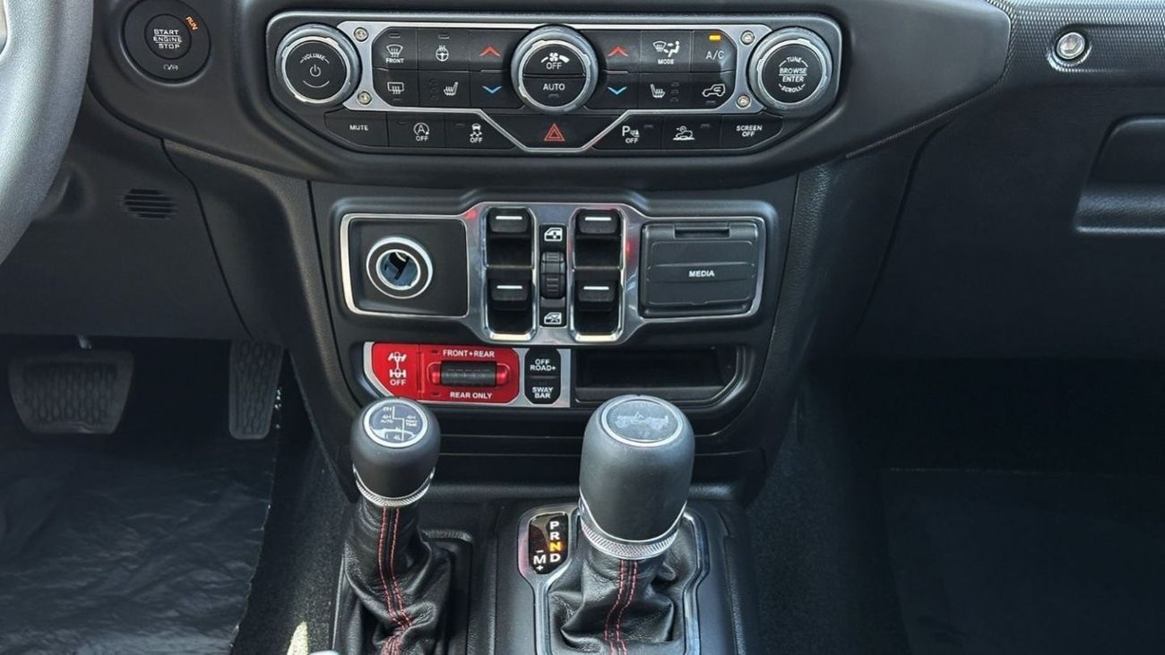 Jeep Wrangler Rubicon Winter Package For Export 2023 2.0L GCC 0km