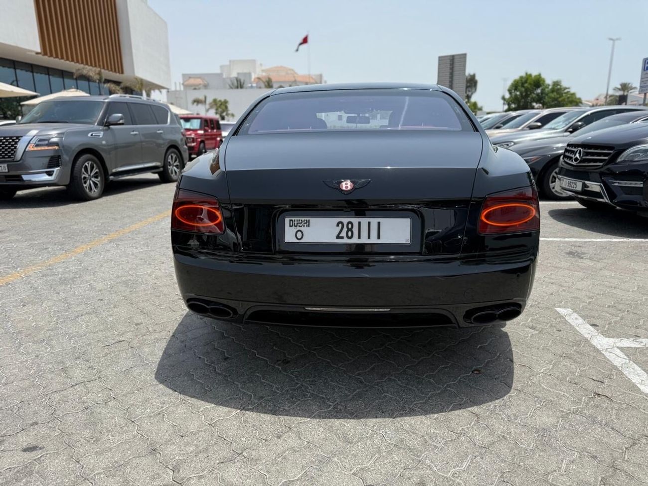 بنتلي فلاينج سبور v8