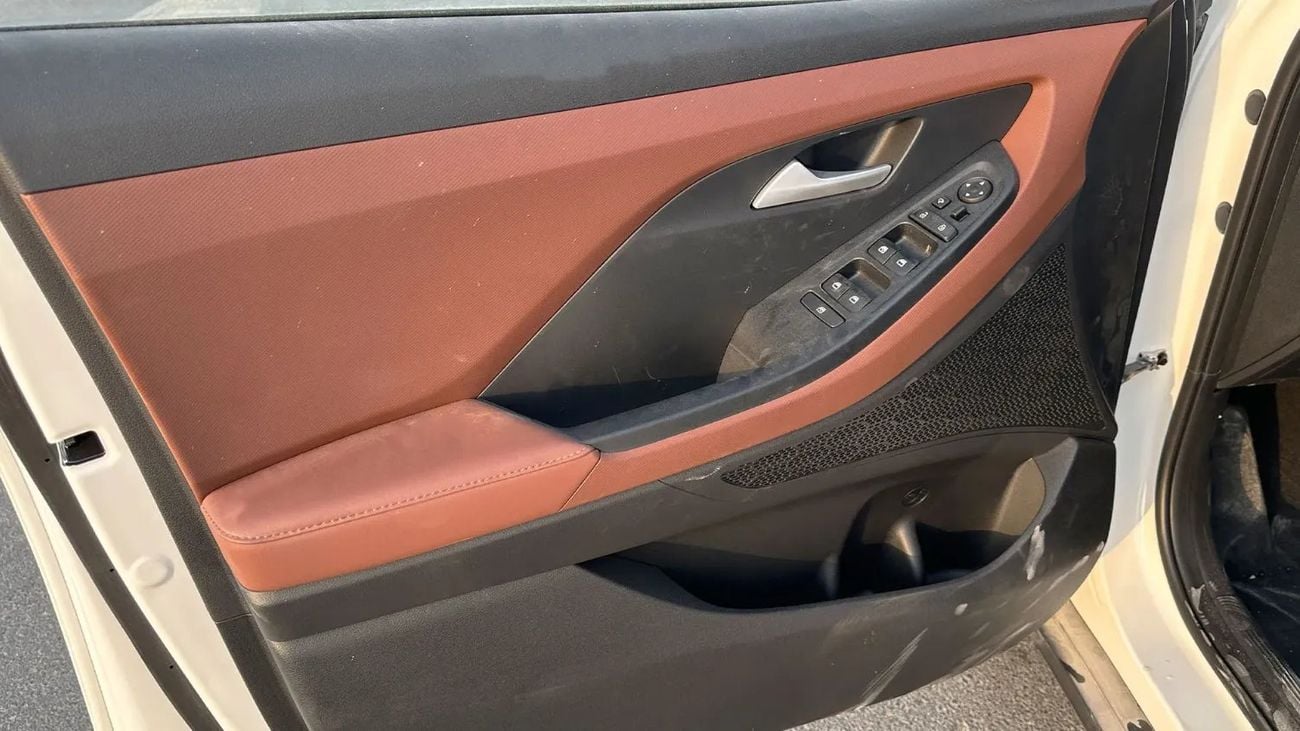 هيونداي كريتا 1.5L Full Option AT