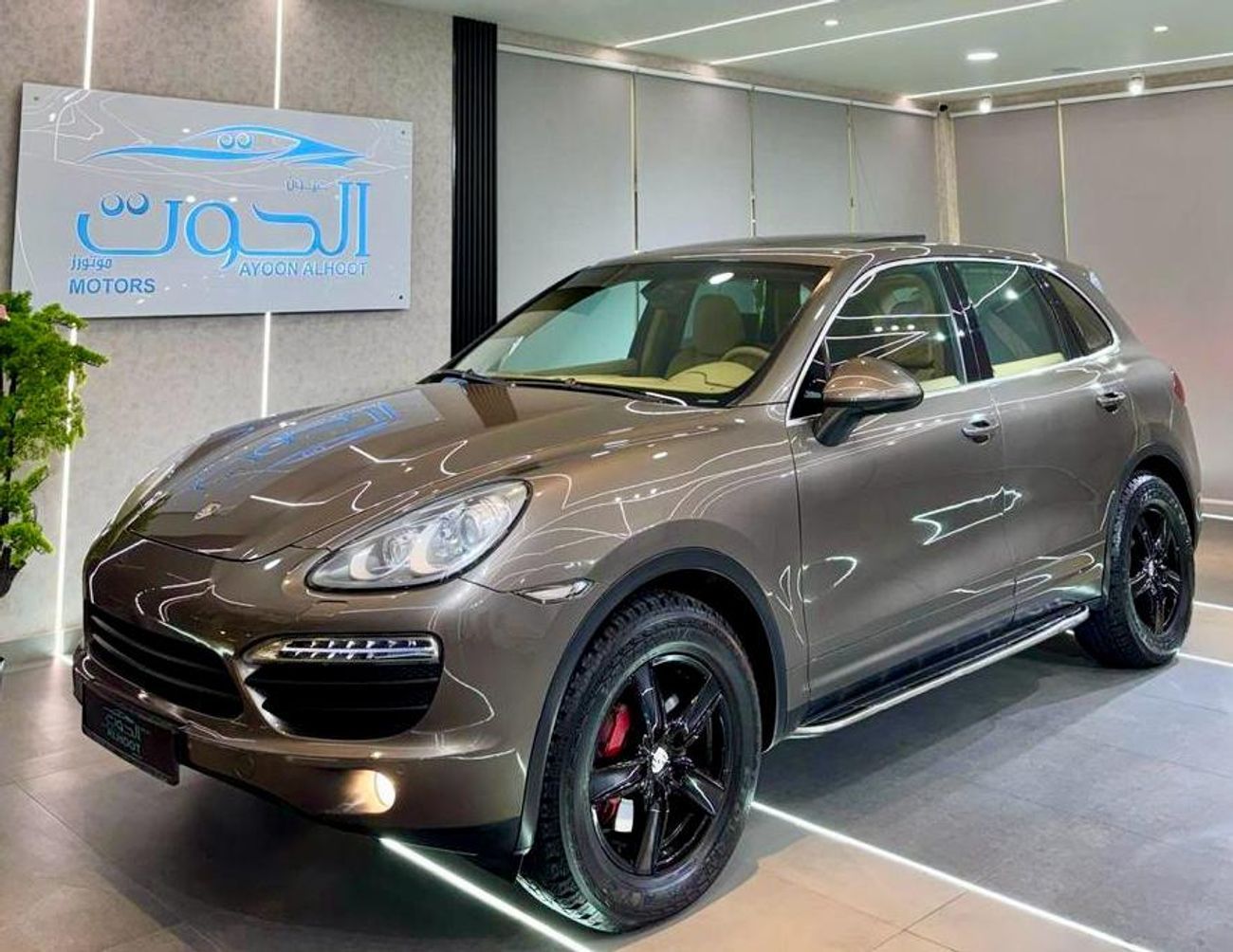 Porsche Cayenne S Platinum Edition 3.6L PORSCHE CAYENNE S V8 || GCC || FULL OPTIONS || FREE ACCIDENTS || NEW CONDITI