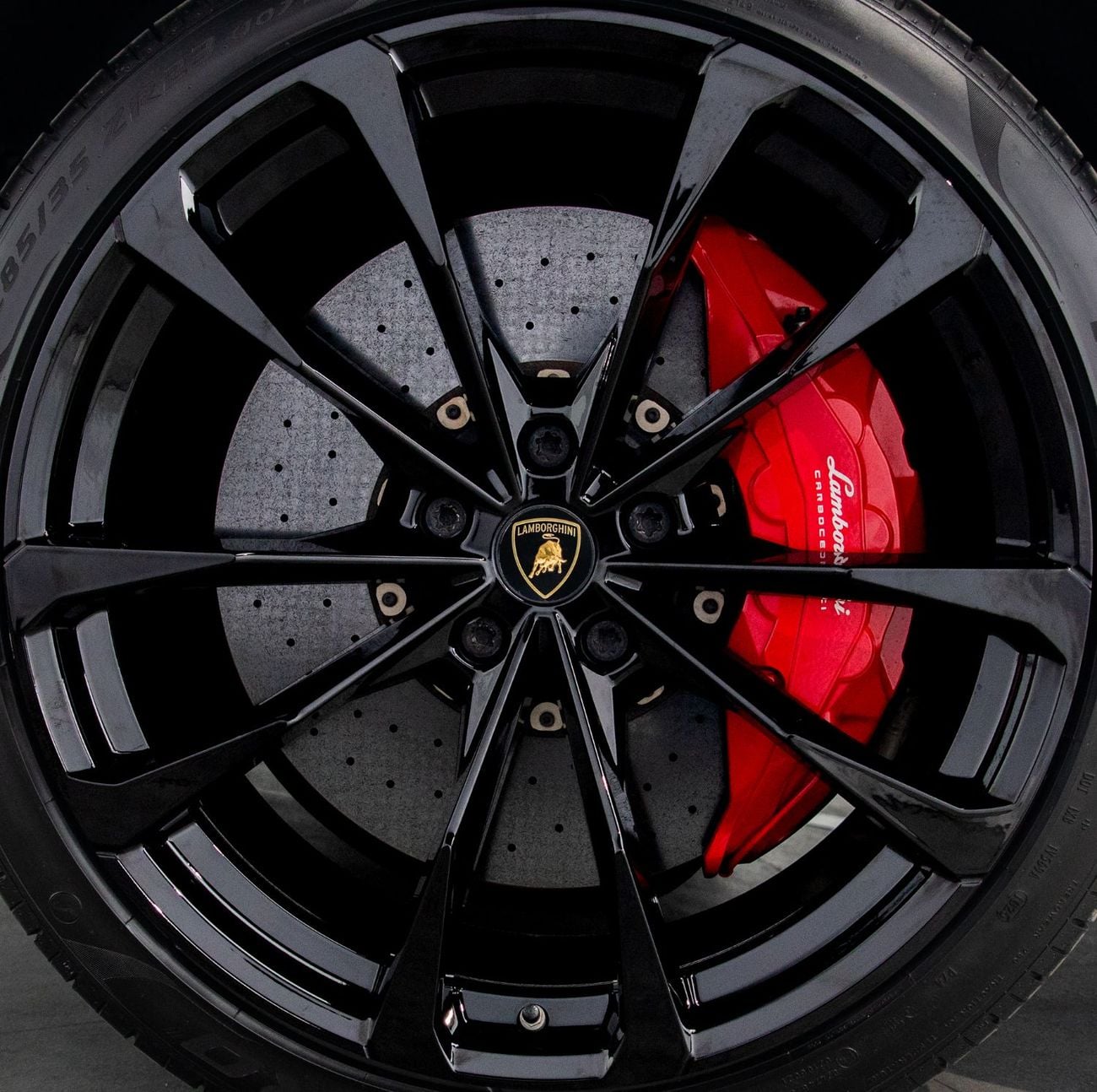 Lamborghini Urus STD