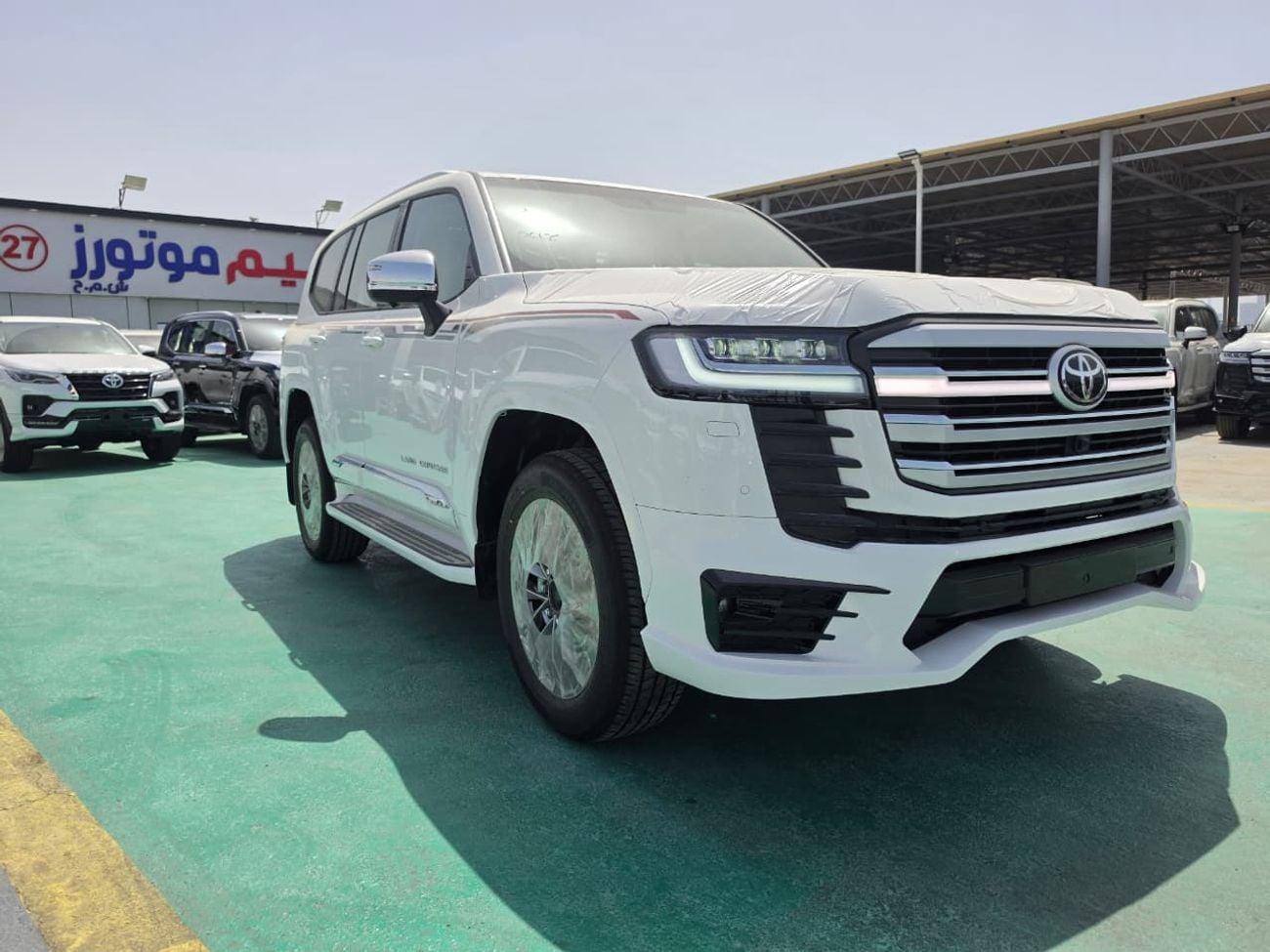 Toyota Land Cruiser Toyota Land Cruiser GXR Limited 4.0L 2026 – Full Option | 4.0L V6 | White Exterior | Beige Interior