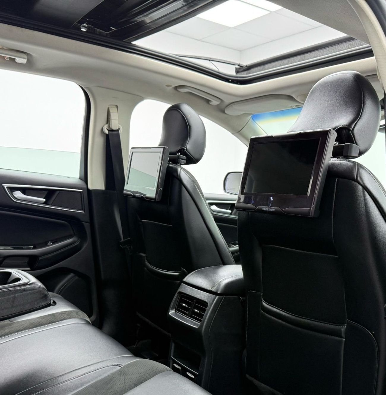 Ford Edge Sport (2.7TC) 2016 Ford Edge Sport, Full Service History, Excellent Condition, GCC