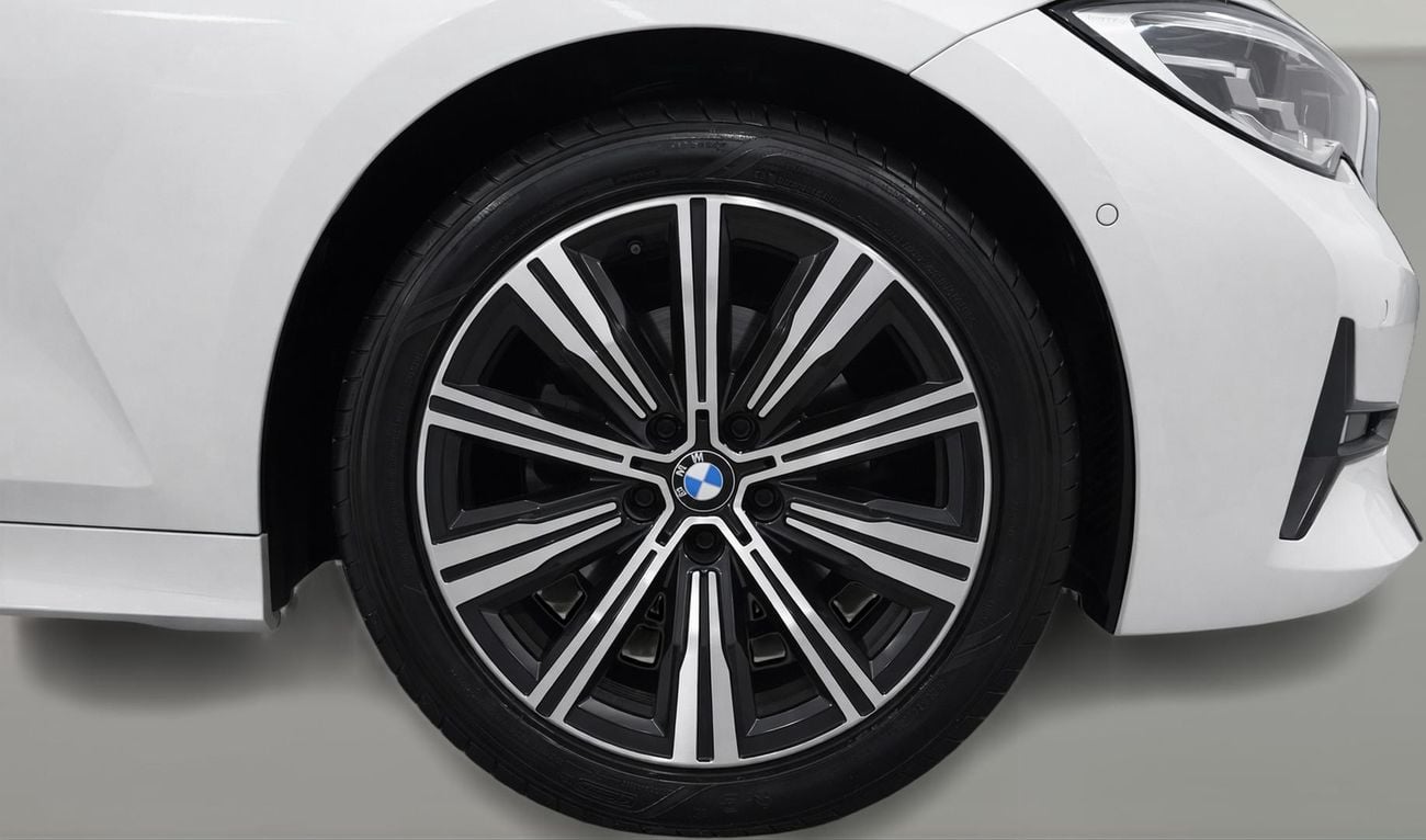 BMW 320i 2021 | AED 1268/Month | 0 DP | 30 Day Return | Warranty | Service History