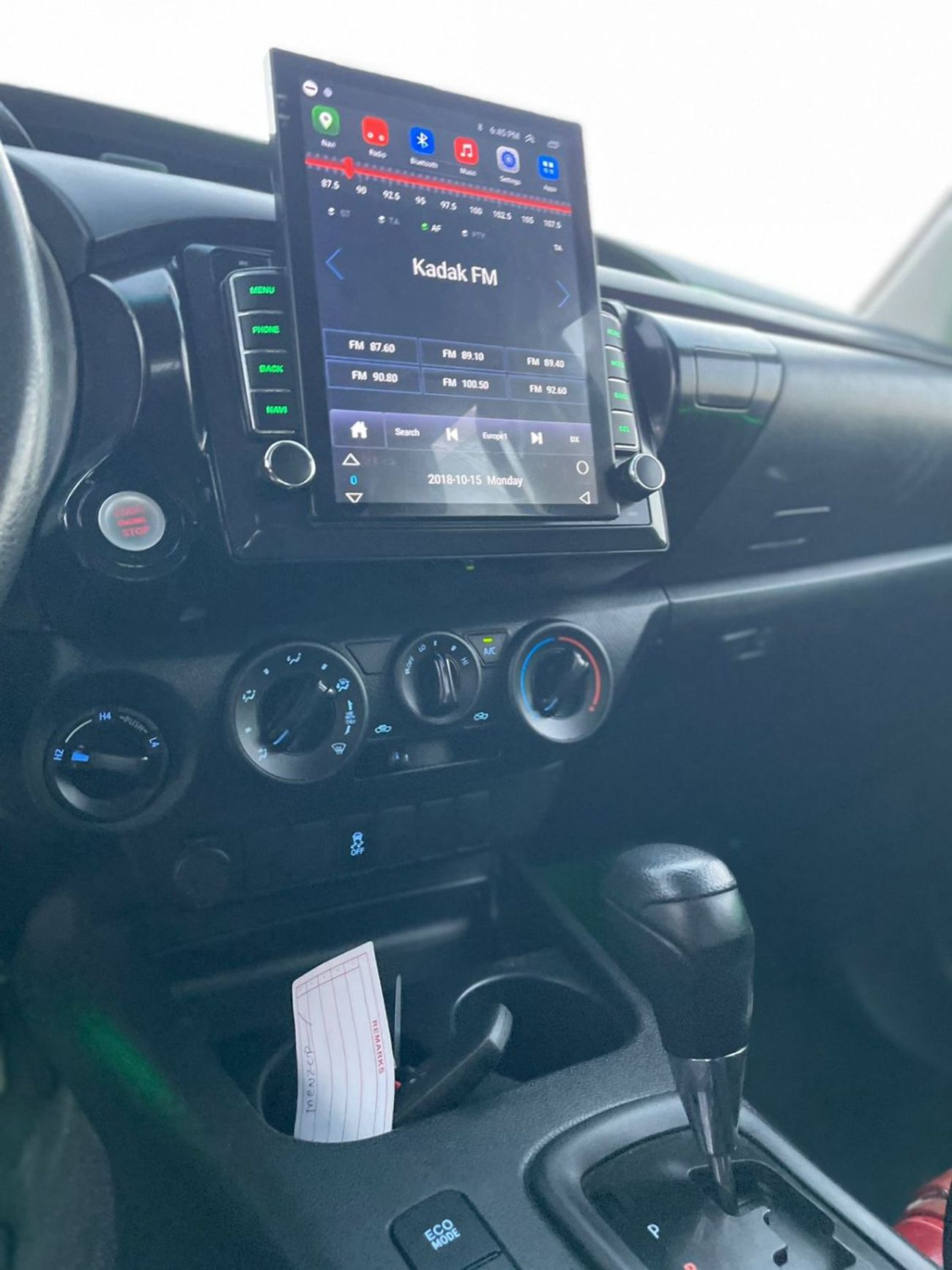 تويوتا هيلوكس 