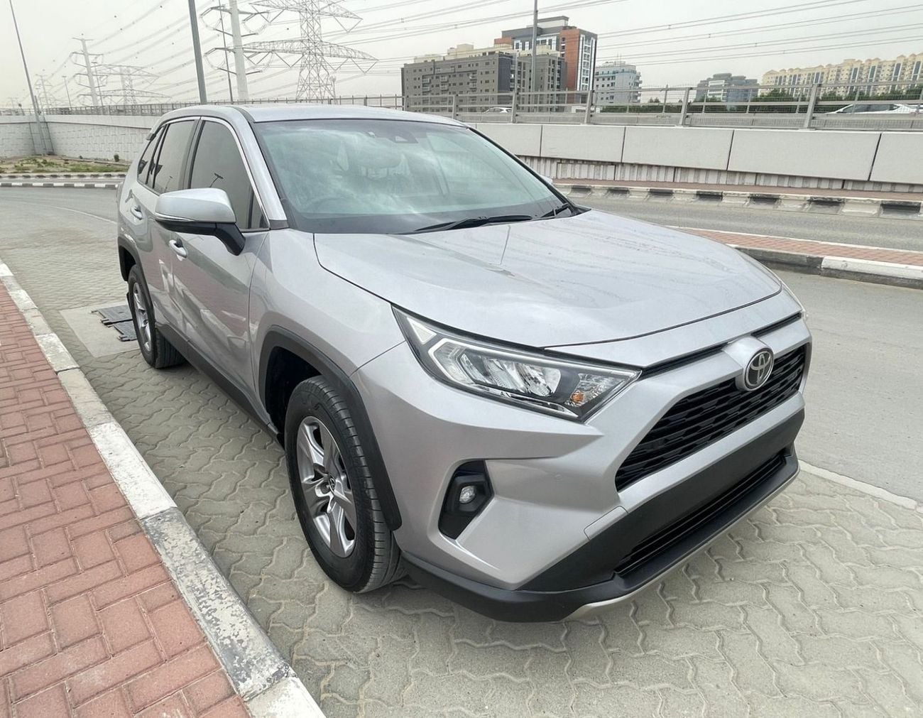 تويوتا راف ٤ Toyota Rav4 ,Petrol 2.0L ,right Hand Drive ,Only For Export Available
