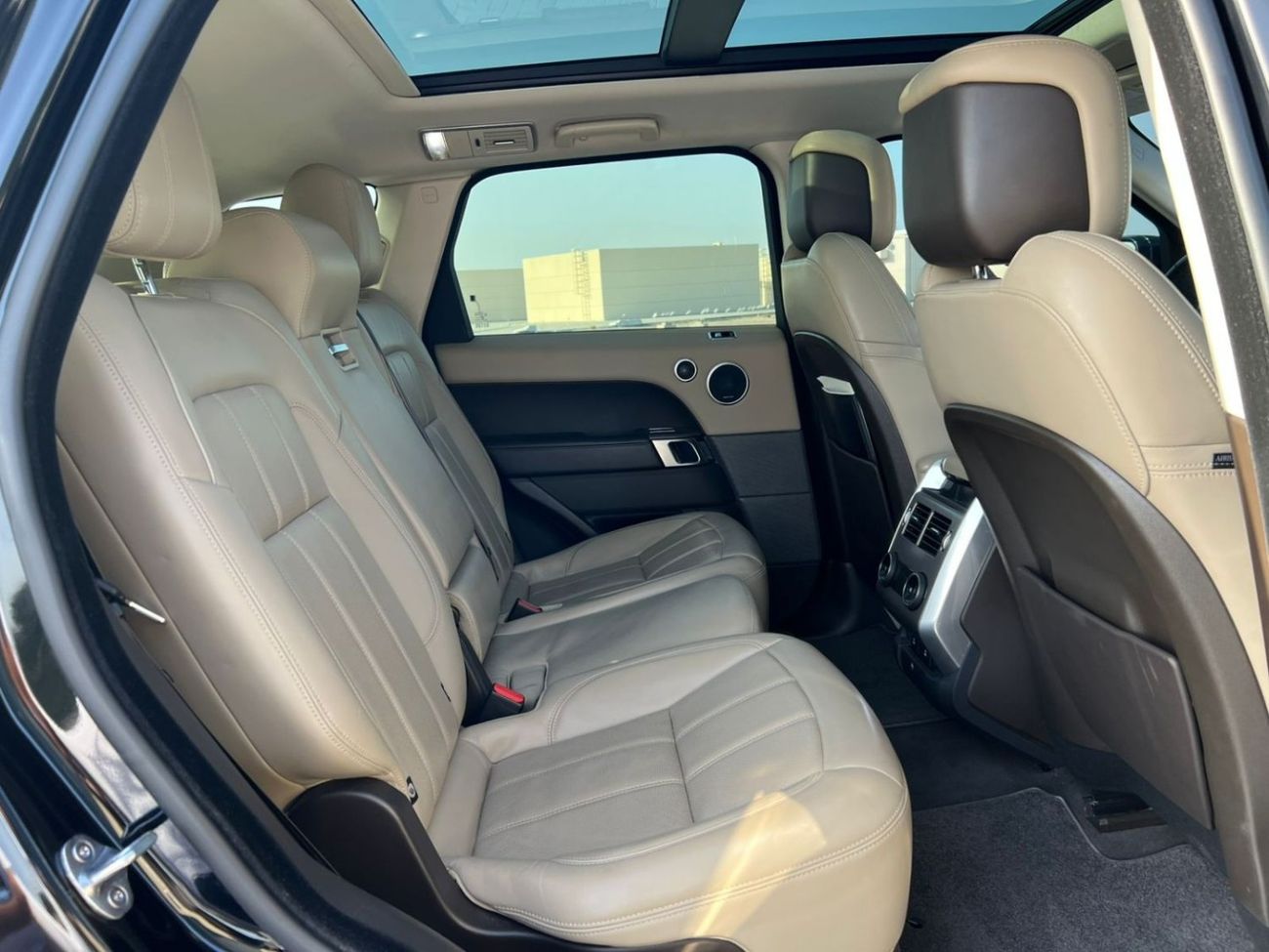 Land Rover Range Rover Sport SE 3.0L