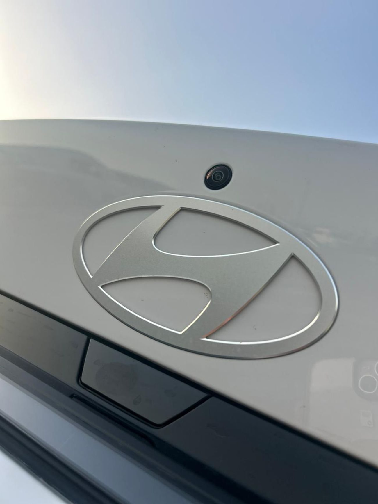 هيونداي إلانترا Hyundai Elantra ELITE | 1.5L PETROL | SUNROOF WITH LEATHER | CHINESE SPECS