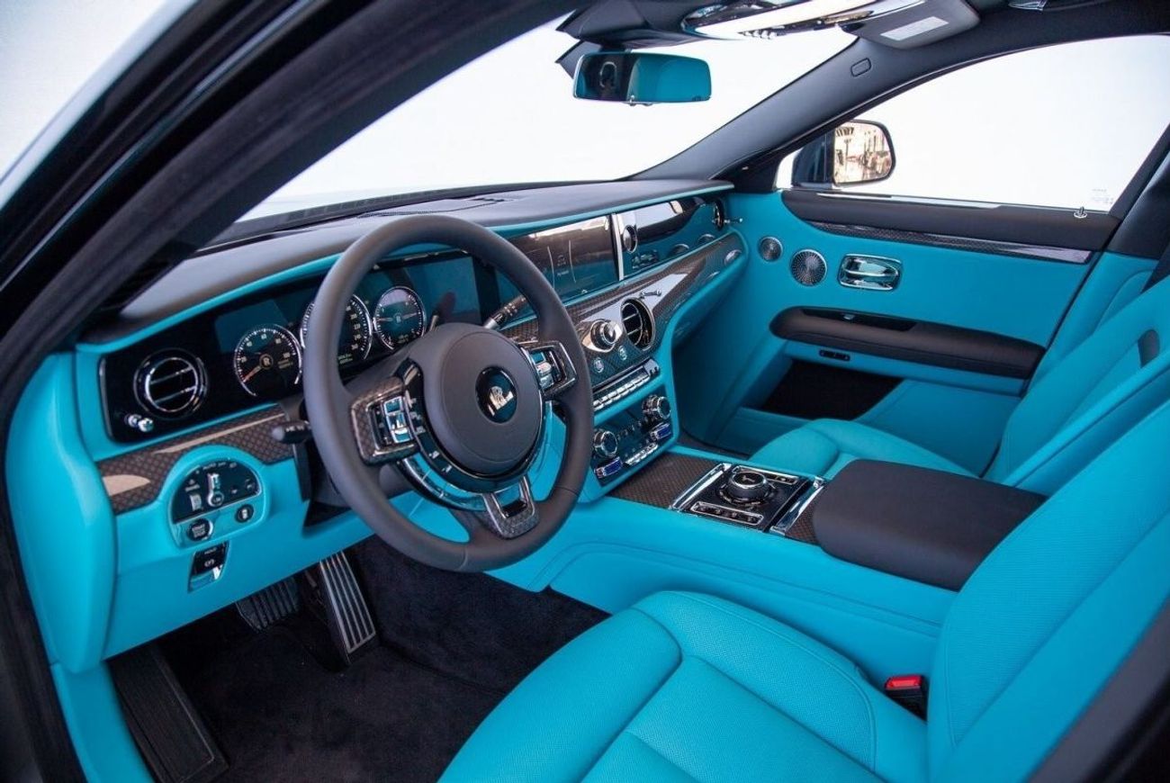 رولز رويس جوست BLACK BADGE