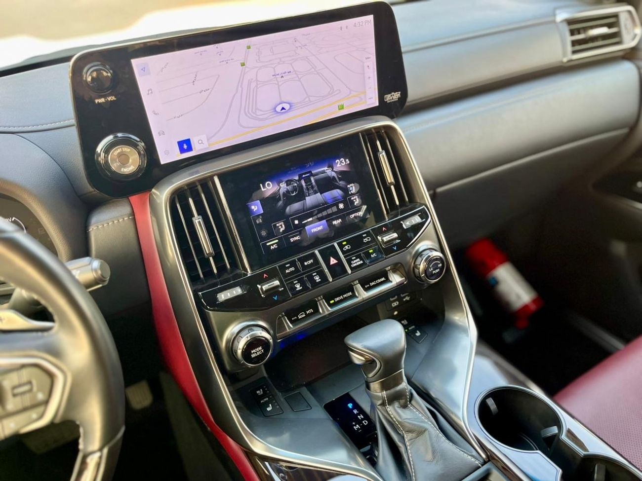 لكزس LX 600 Signature 3.5L ( CYL)