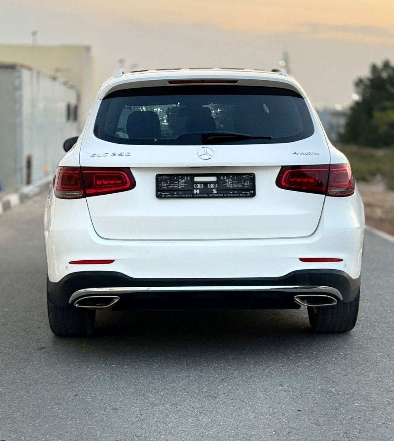 مرسيدس بنز GLC 250 AMG 2.0L