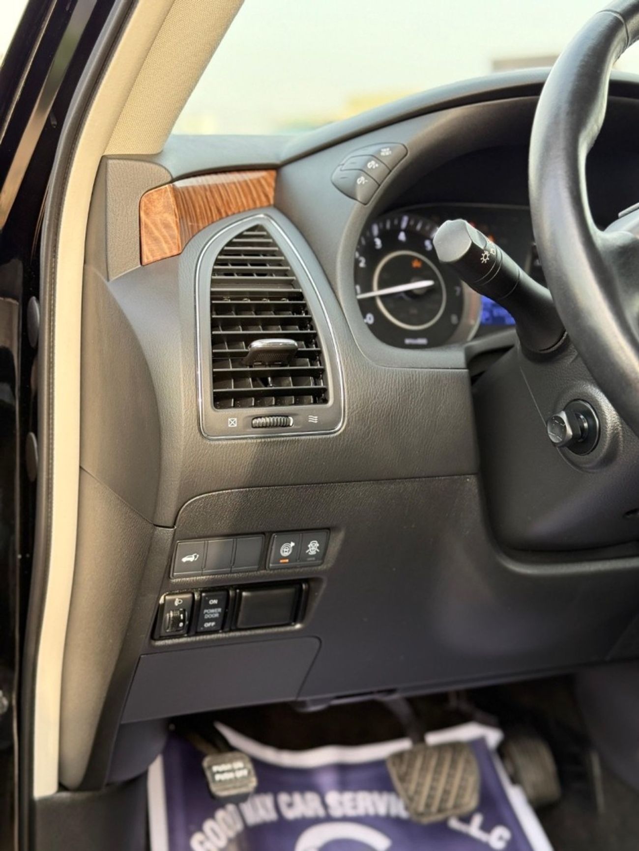 نيسان أرمادا 4WD Platinum Full Option