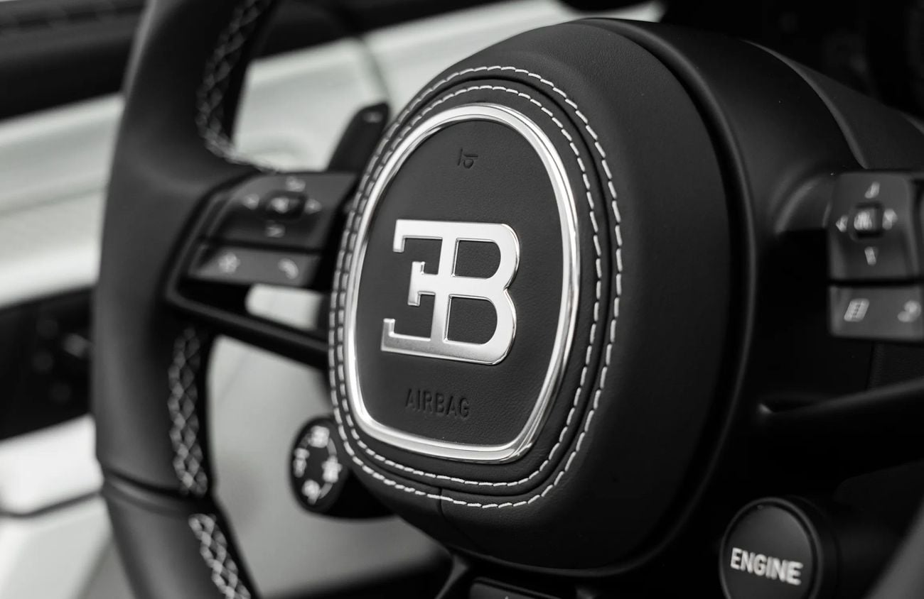 بوغاتي ميسترال W16 رودستر 8.0L W16 Quad-Turbocharged Engine