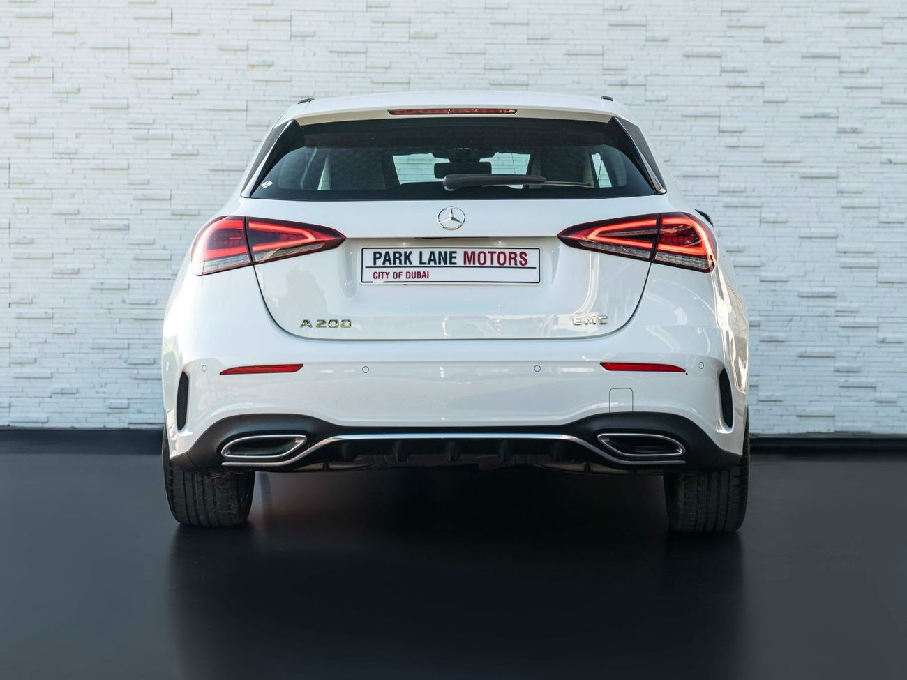 Mercedes-Benz A 200 AMG AED 2,359 PM • A200 AMG • ONLY 9,000 KMS • OFFICIAL MERCEDES-BENZ EMC WARRANTY UNTIL 2027