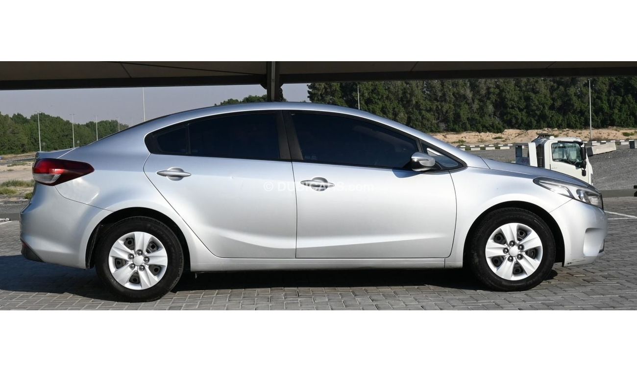 Kia Cerato EX 2017 very good condition without accident 1.6