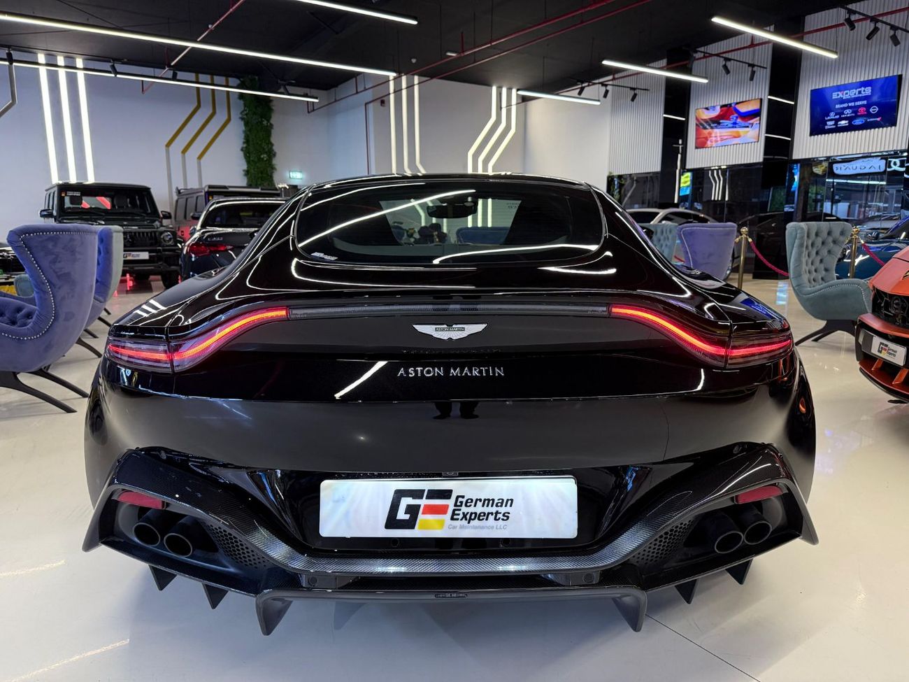 أستون مارتن فانتيج AMR 4.0L