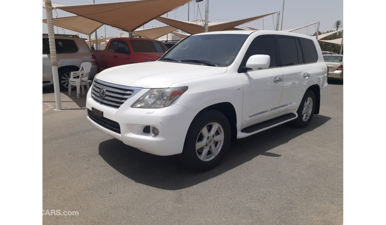 Lexus LX570