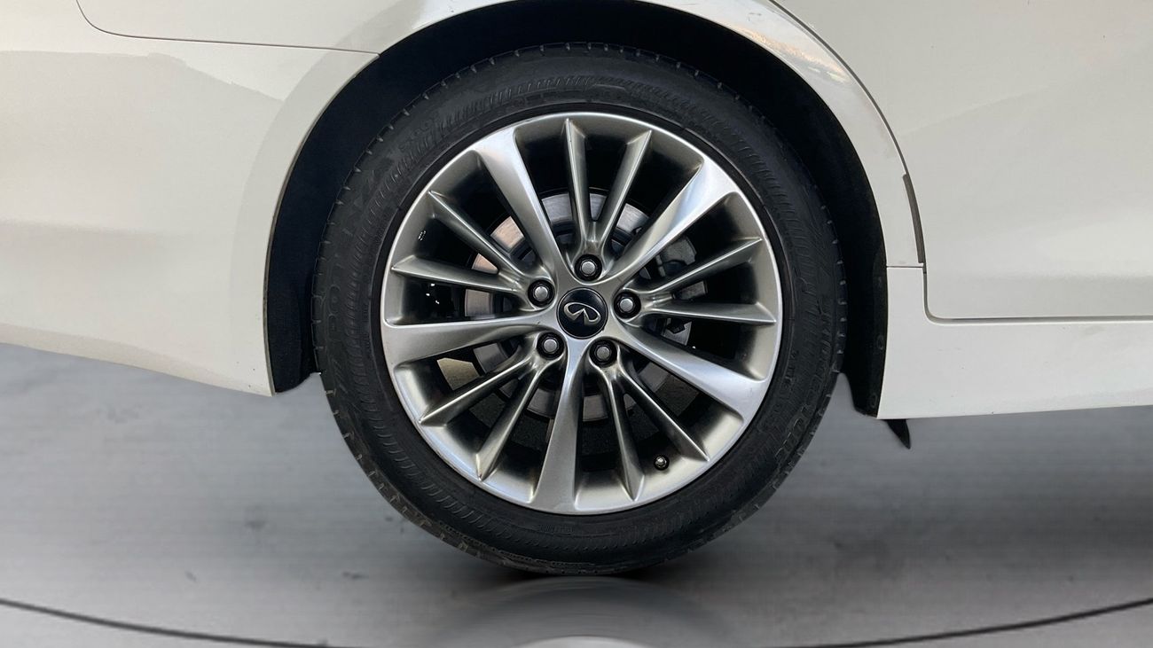 إنفينيتي Q50 Premium / Luxe | شامل الضمان | 0 ﺪﻔﻋﺓ ﺃﻮﻟﻯ