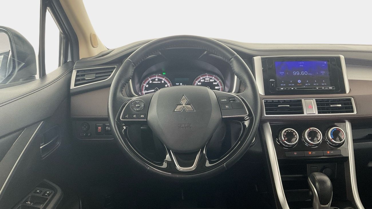 ميتسوبيشي إكسباندر كروس Premium | شامل الضمان | 0 ﺪﻔﻋﺓ ﺃﻮﻟﻯ