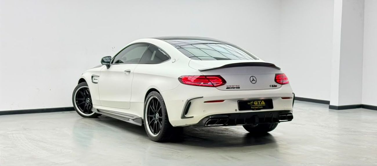 مرسيدس بنز C 63 S 2021 Mercedes Benz C63 S AMG, Warranty, Carbon Fiber Package, Very Low Km, Excellent Condition