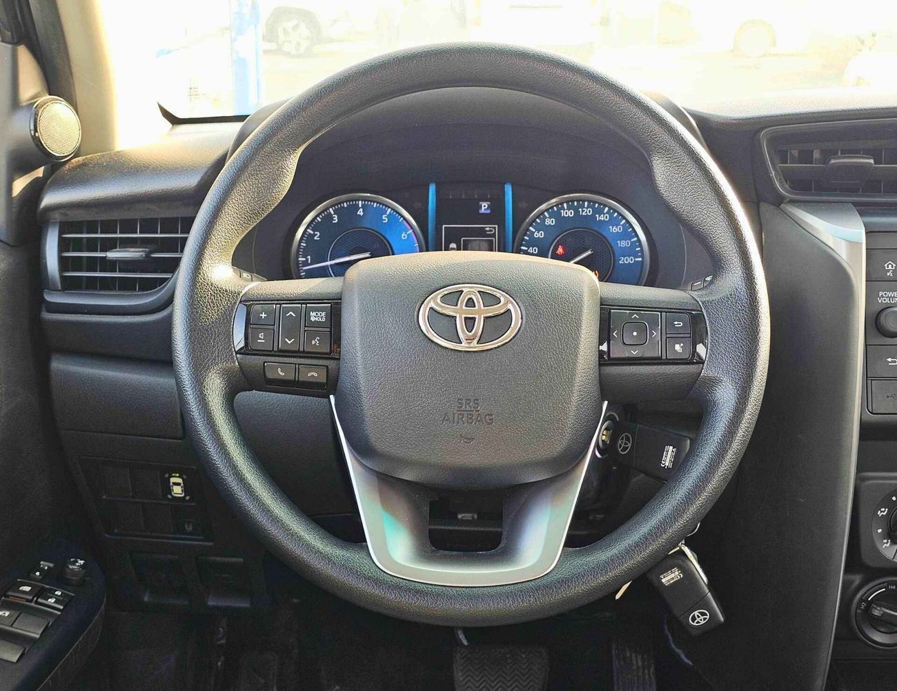 Toyota Fortuner EXR 2.7L V4 PETROL | ALLOY RIMS | MANUAL A/C | 4WD | CODE # G GRAY