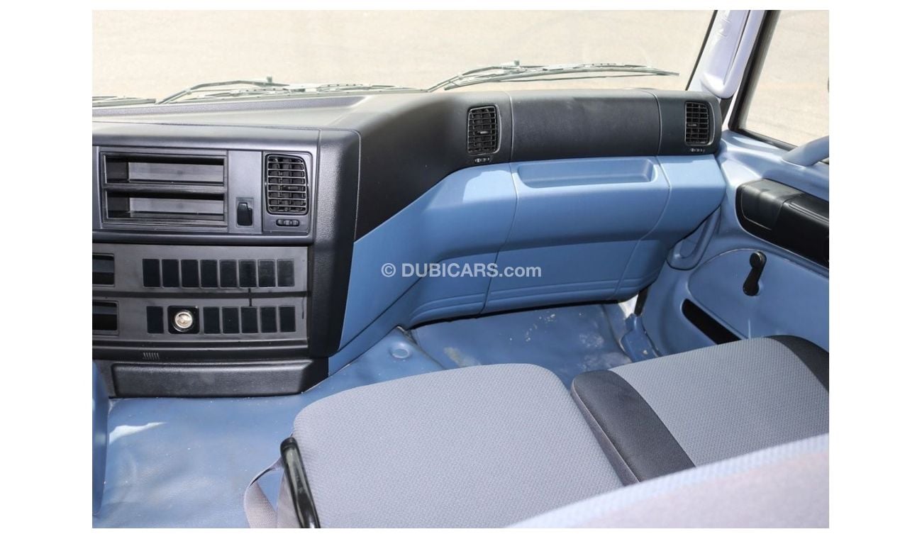 Hino 700 2010 | BRAND NEW l HINO 700 SERIES 4041 8X4 | 12Ton RIGID TRUCK WITH DRY BOX | GCC SPECS