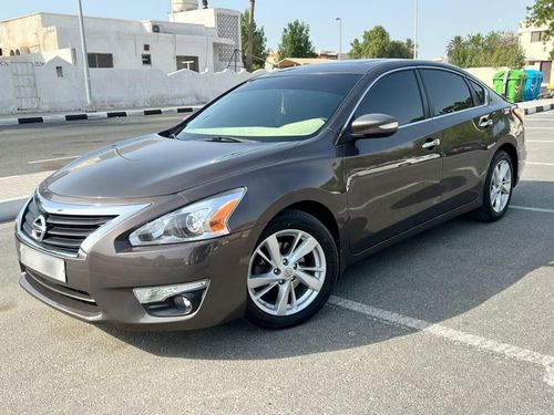 Nissan Altima Std 2.5L