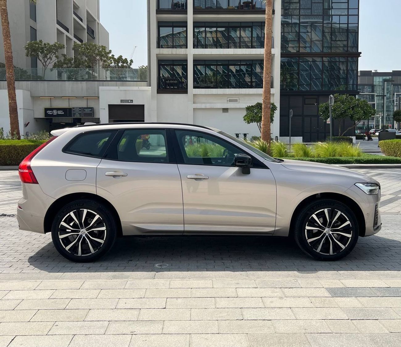 فولفو XC 60 SPECIAL PRICE