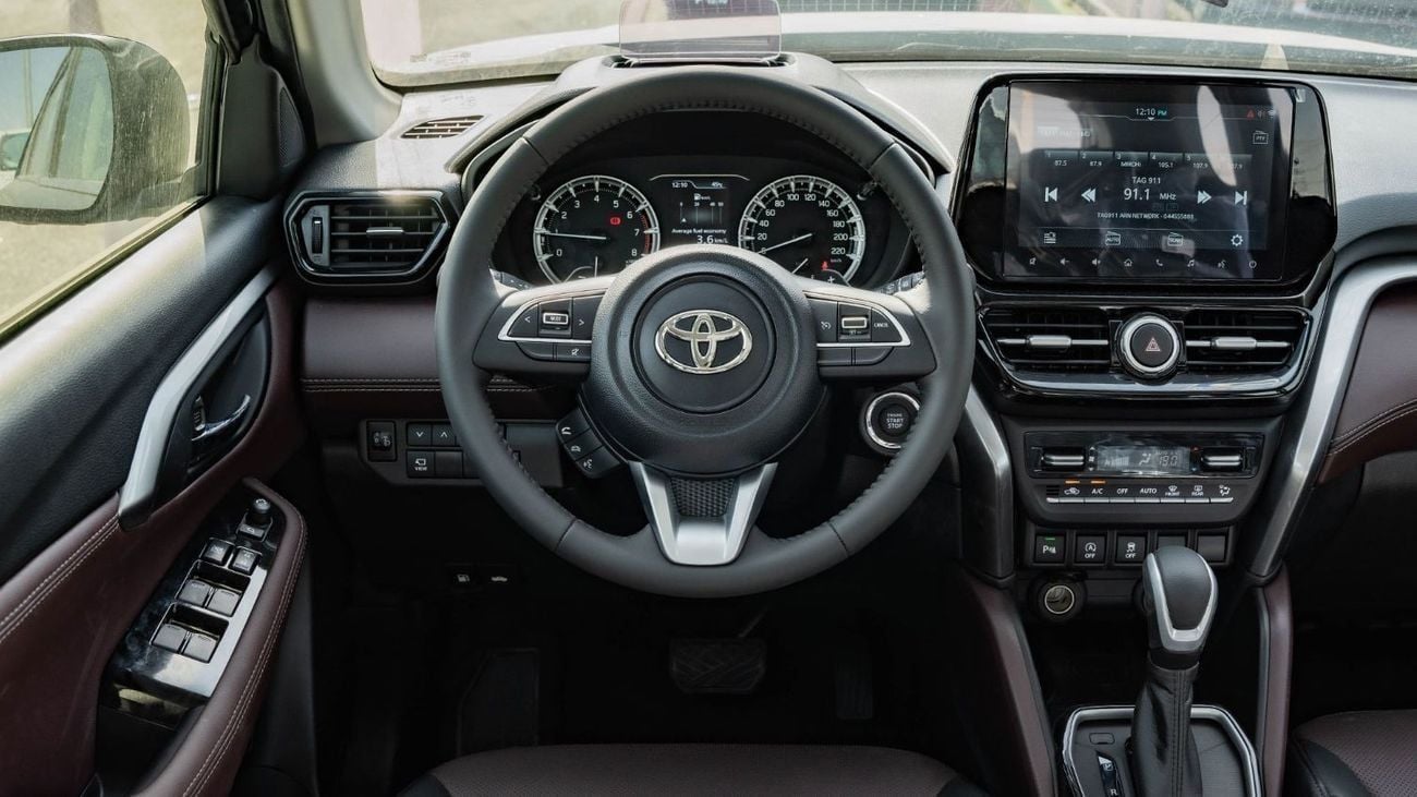 تويوتا أوربان كروزر 2025 Toyota Urban Cruiser GLX 1.5L AT Petrol