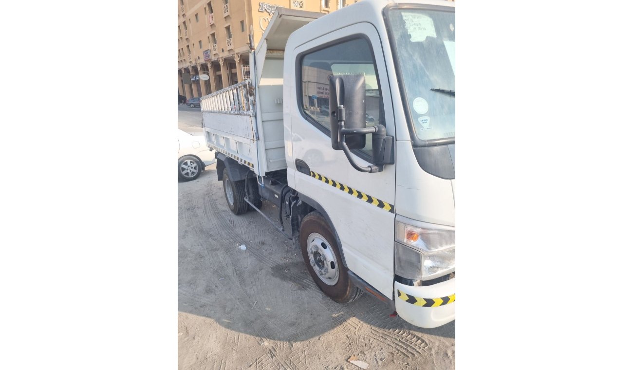 Mitsubishi Fuso Canter